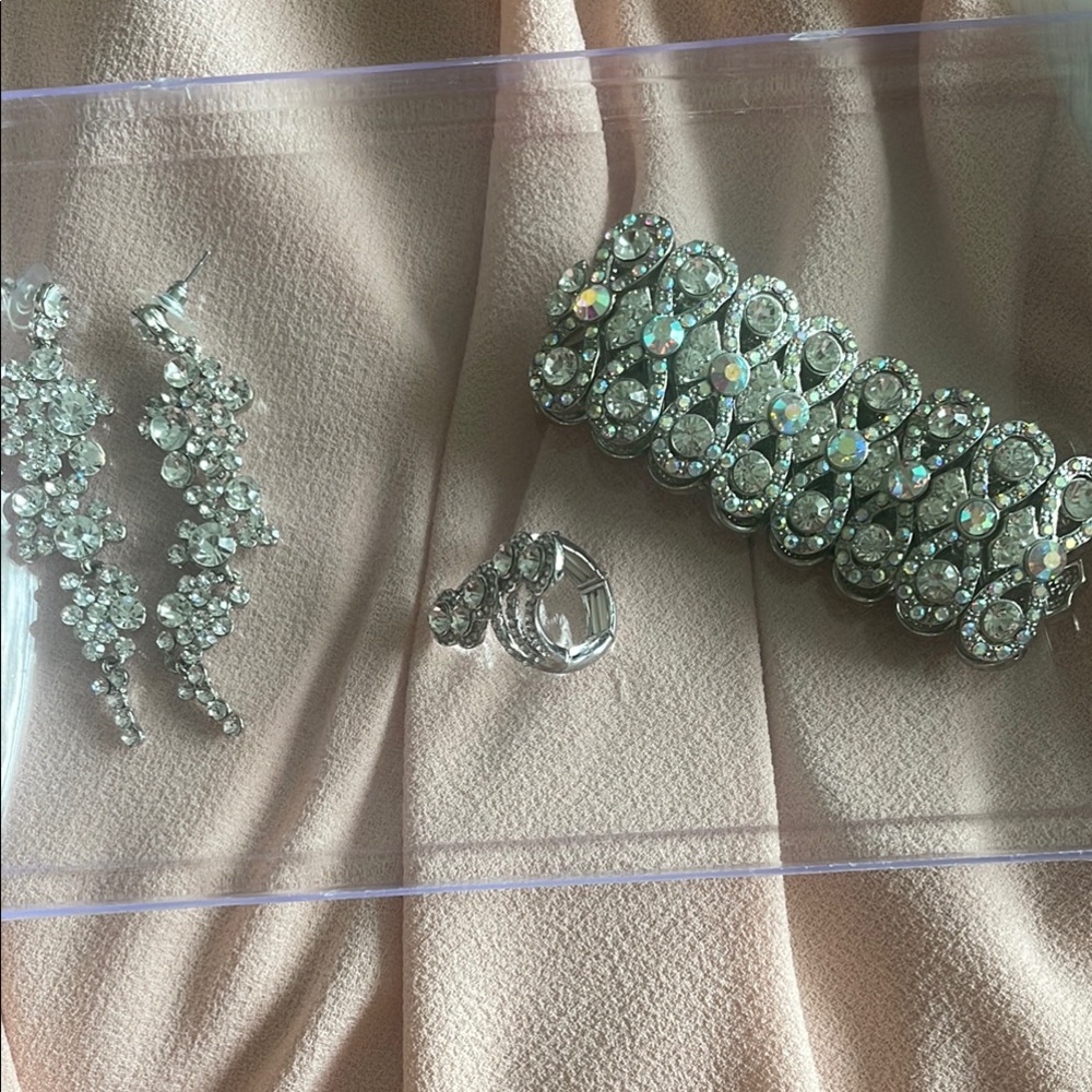 Jewelry set Bracelet, Ring & Drop Earrings Set